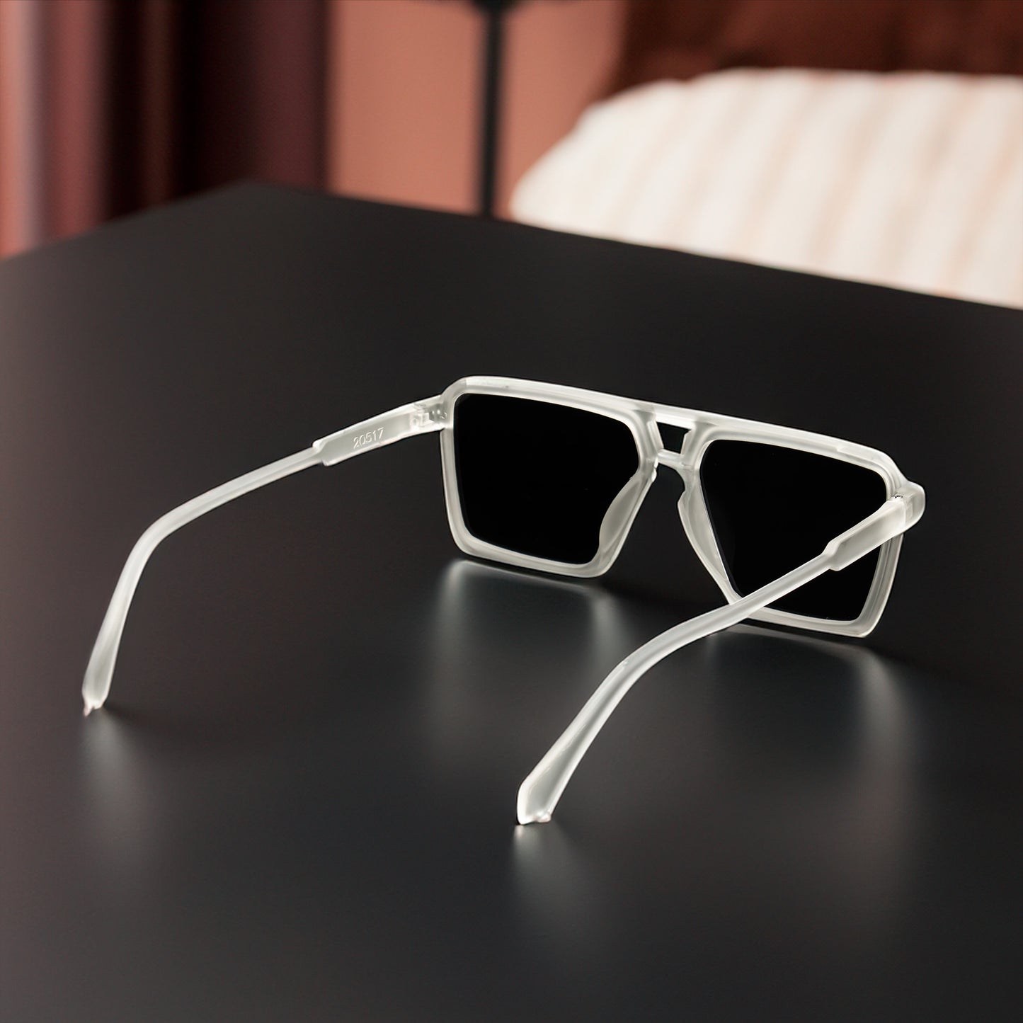 Jiebo Transparent Black Square Sunglasses